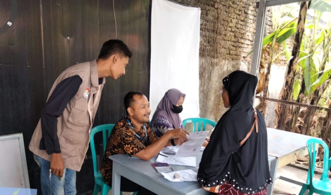 Jangan Dipakai Judi Online! 130 Ribu Keluarga di Tuban Terima BLT Kesra Rp900 Ribu 1 BLT Kesra