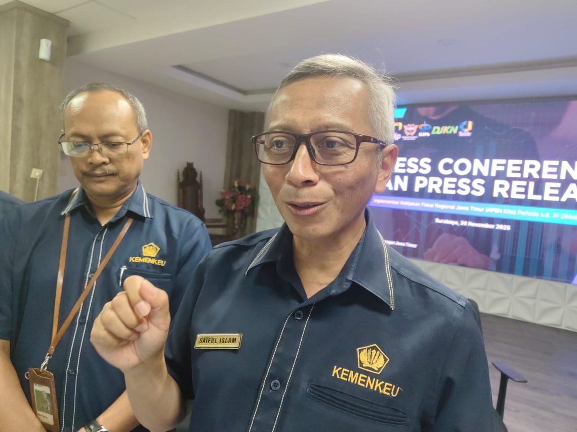 Kepala Kantor Wilayah Direktorat Jenderal Perbendaharaan (DJPb) Jawa Timur, Saiful Islam. (Layla Aini/Tugujatim).