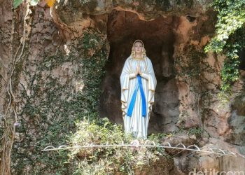 Gua Maria Pohsarang