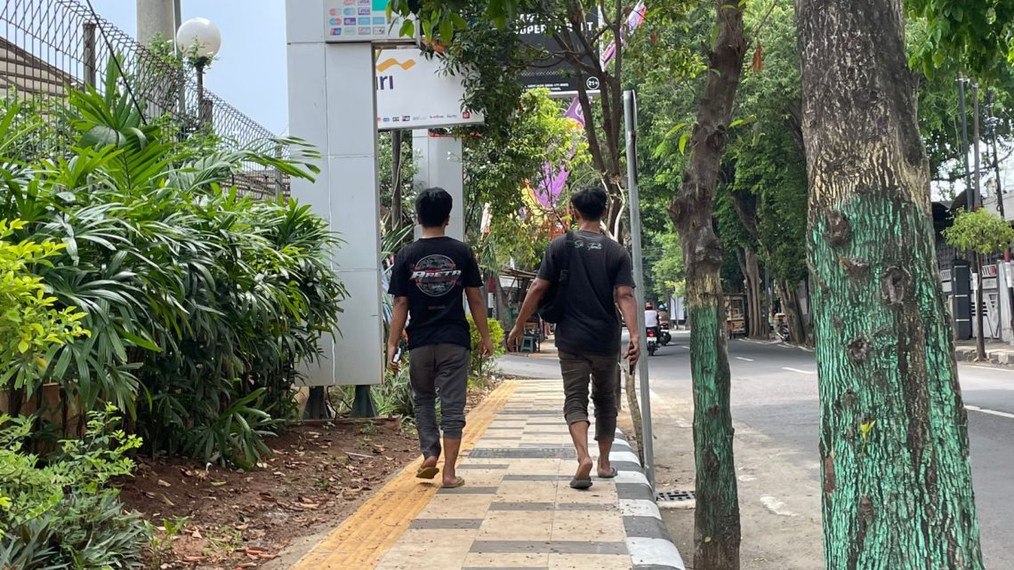 Guiding Block di Tuban Dinilai Asal Pasang, Pertuni: Kami Tak Pernah Dilibatkan! 1 Guiding Block