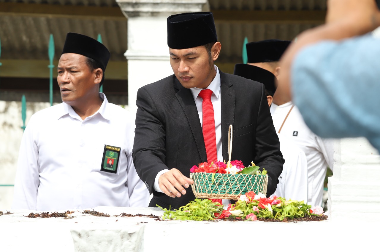 Peringatan Hari Jadi Ke-732 Kabupaten Tuban Diawali Ziarah Makam Leluhur 2 Hari Jadi Ke-732 Kabupaten Tuban