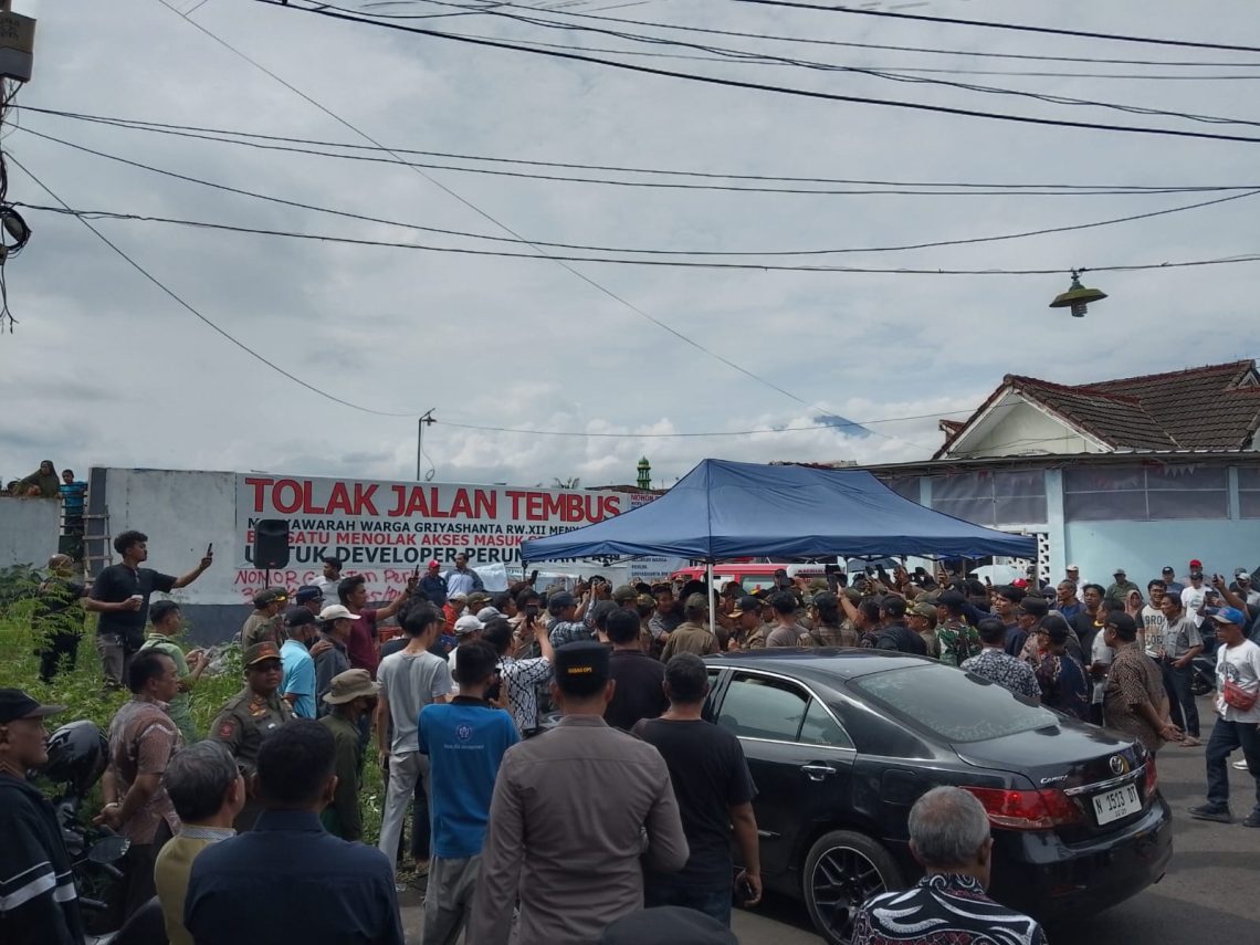Pembongkaran Tembok Jalan Tembus Candi Panggung Kota Malang Tuai Penolakan Warga 1 Jalan Tembus Candi Panggung Kota Malang