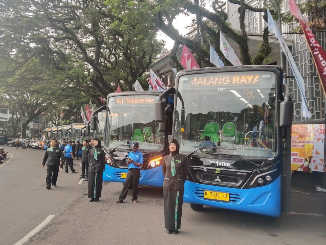 Bus Trans Jatim Resmi Mengaspal di Malang Raya 1 tugujatim transjatim 1
