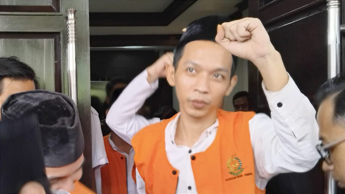 Jaksa Tuntut 4 Bulan Bagi Lima Peserta Aksi Perusak Fasilitas Polres Jember 1 Peserta Aksi Perusak Fasilitas Polres Jember