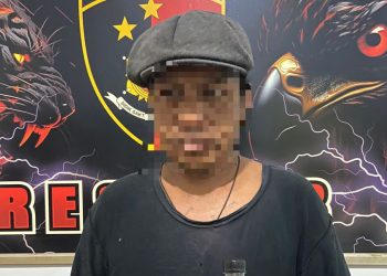 Pria Ditangkap Jual Arak Bali