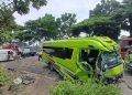 Kecelakaan Beruntun Elf dan Truk