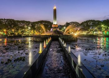 Kunjungan wisata di Kota Malang.