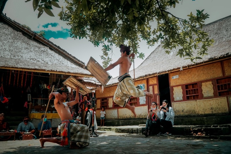 Liburan Makin Mudah! Rute Penerbangan Malang-Lombok tanpa Transit Mulai 15 Desember 2025 5 Penerbangan Malang-Lombok 2025.