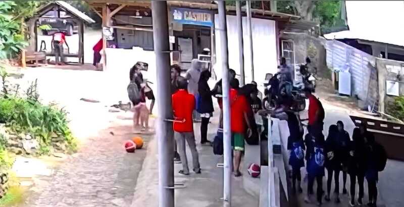 Curi motor Manunggal Sport Center.