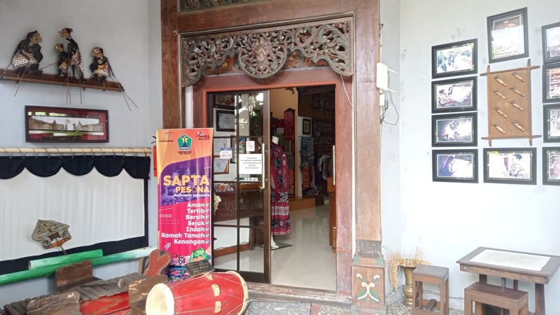 Satrya Paramanandana, Generasi Ke-3 Soendari Batik Malang Bawa Masterpiece Makin Go International Pameran di Filipina 2026 10 WhatsApp Image 2025 12 09 at 13.50.39 1 1