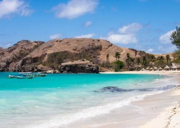 Wisata di Lombok.