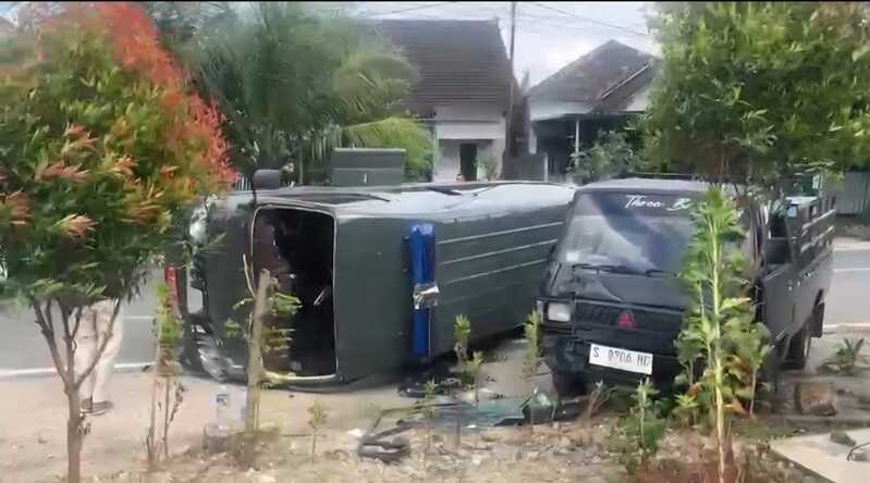 Mobil Transpas Lapas Tuban.