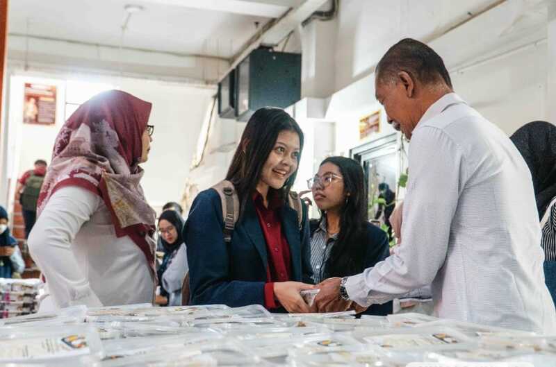 UAS tanpa Lapar, Unesa Bagikan 39 Ribu Sarapan Bergizi Gratis untuk Mahasiswa 3 Sarapan bergizi gratis Unesa.