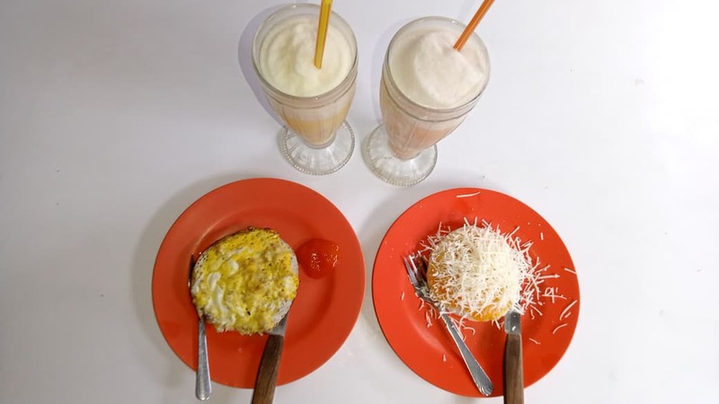 Legitnya Surabi Imut Malang, Kuliner Legendaris Patok Harga Murah Bikin Gen-Z Asyik Nongkrong 4 Kuliner Malang Surabi Imut.