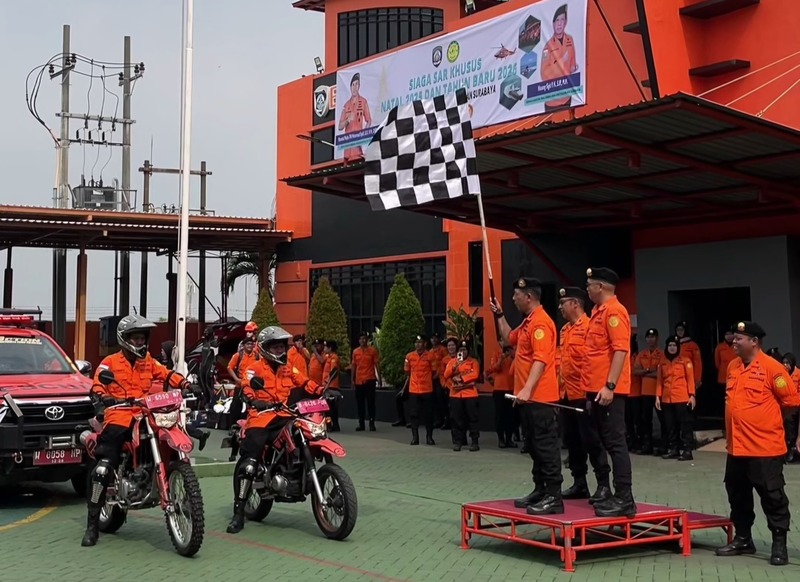 Tim SAR Surabaya Masuk Mode Siaga Penuh Jaga Jatim: Dari Jalan Tol hingga Laut Jawa 1 SAR Surabaya.
