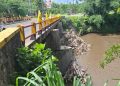 Jembatan Sungai Brantas.