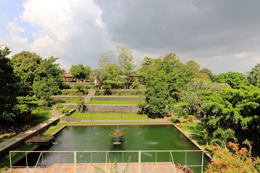 Eksplor Taman Narmada, Destinasi Wisata di Lombok Ikonik Bernilai Sejarah Cocok untuk Libur Akhir Tahun 4 Wisata di Lombok akhir tahun.