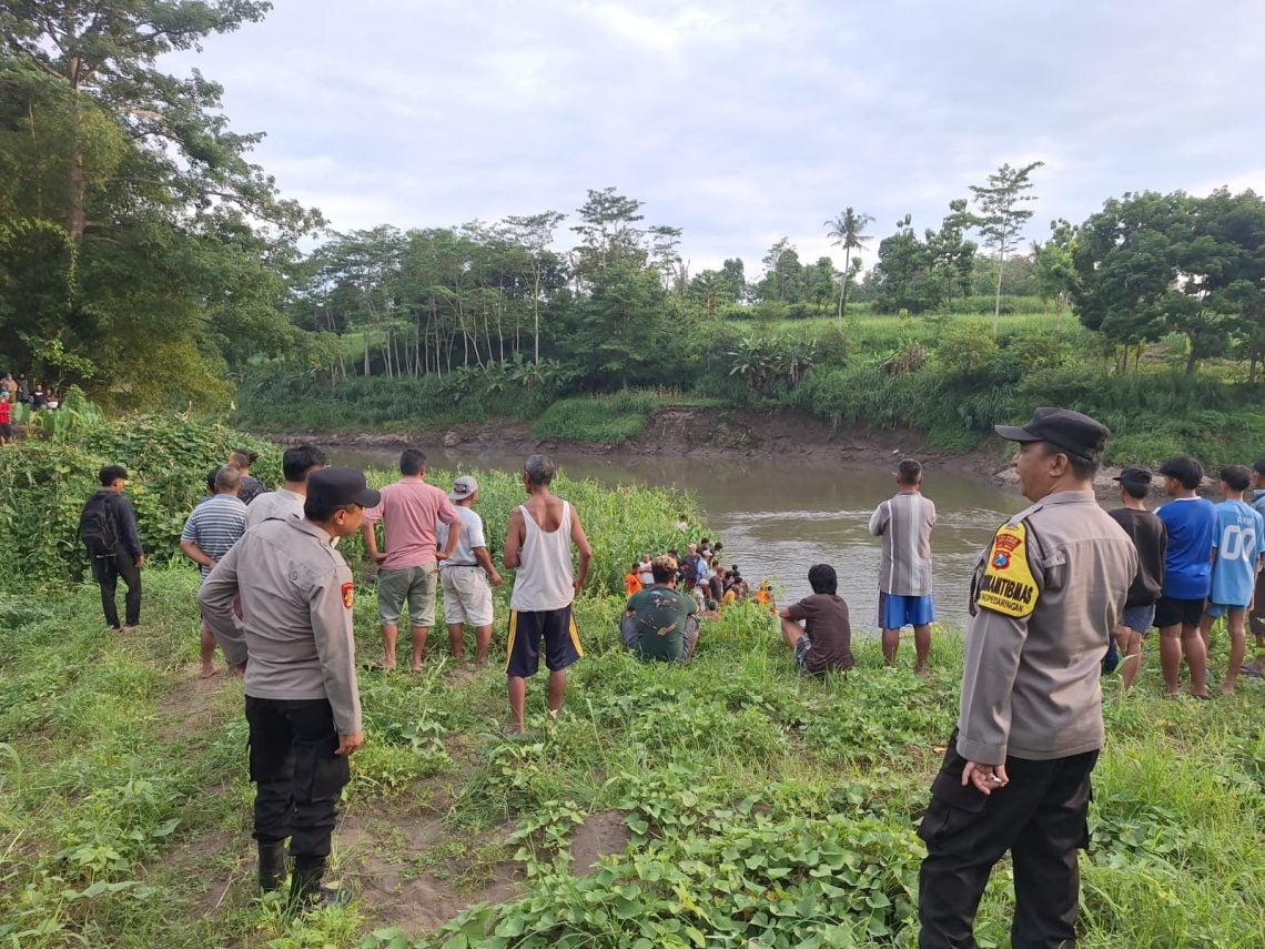 Remaja di Malang Tenggelam Saat Main di Sungai Brantas 5 tugujatim brantas