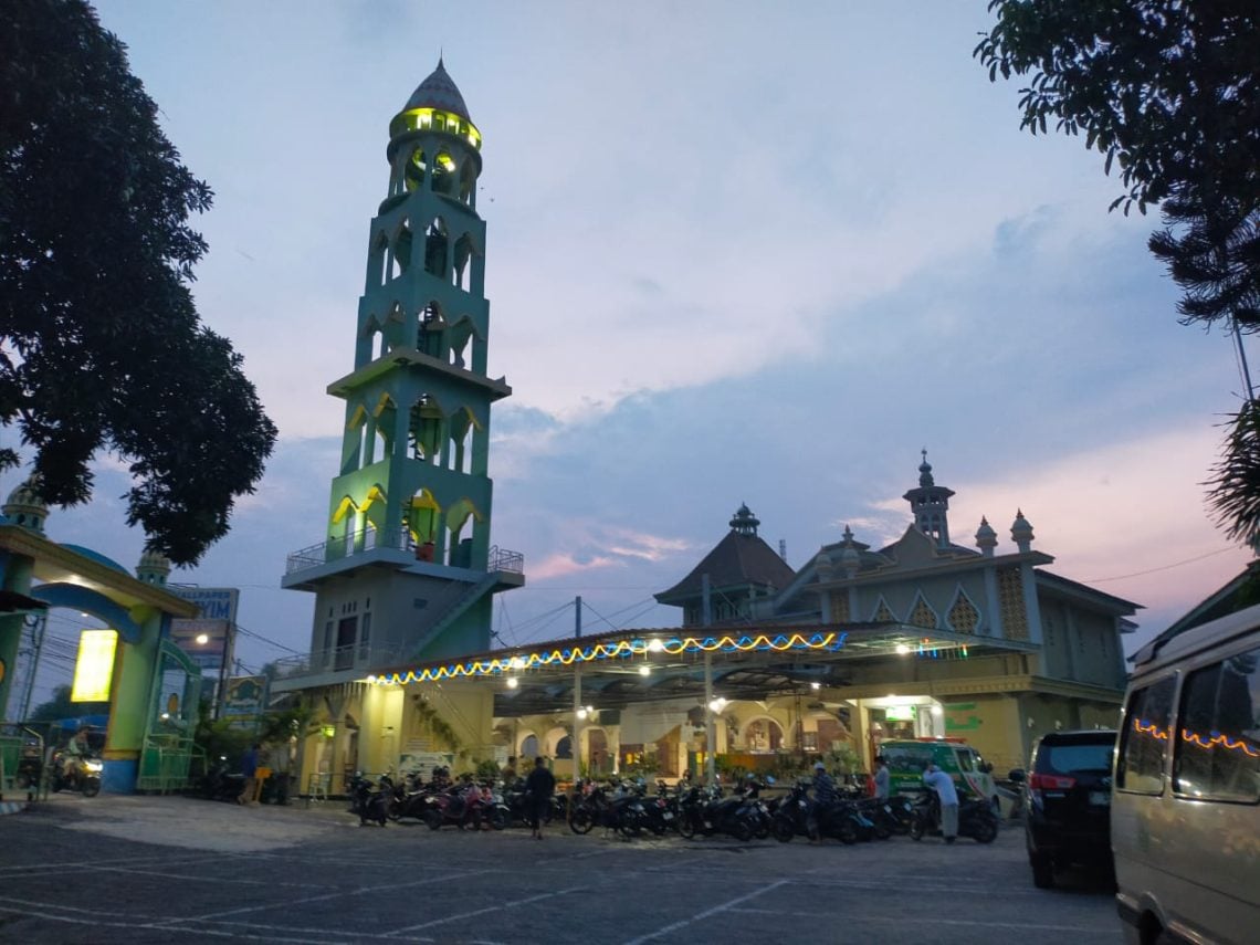 Masjid Baitissalam di Probolinggo, Masjid yang Hadir dan Membela Masyarakat Tak Mampu 1 Masjid Baitissalam