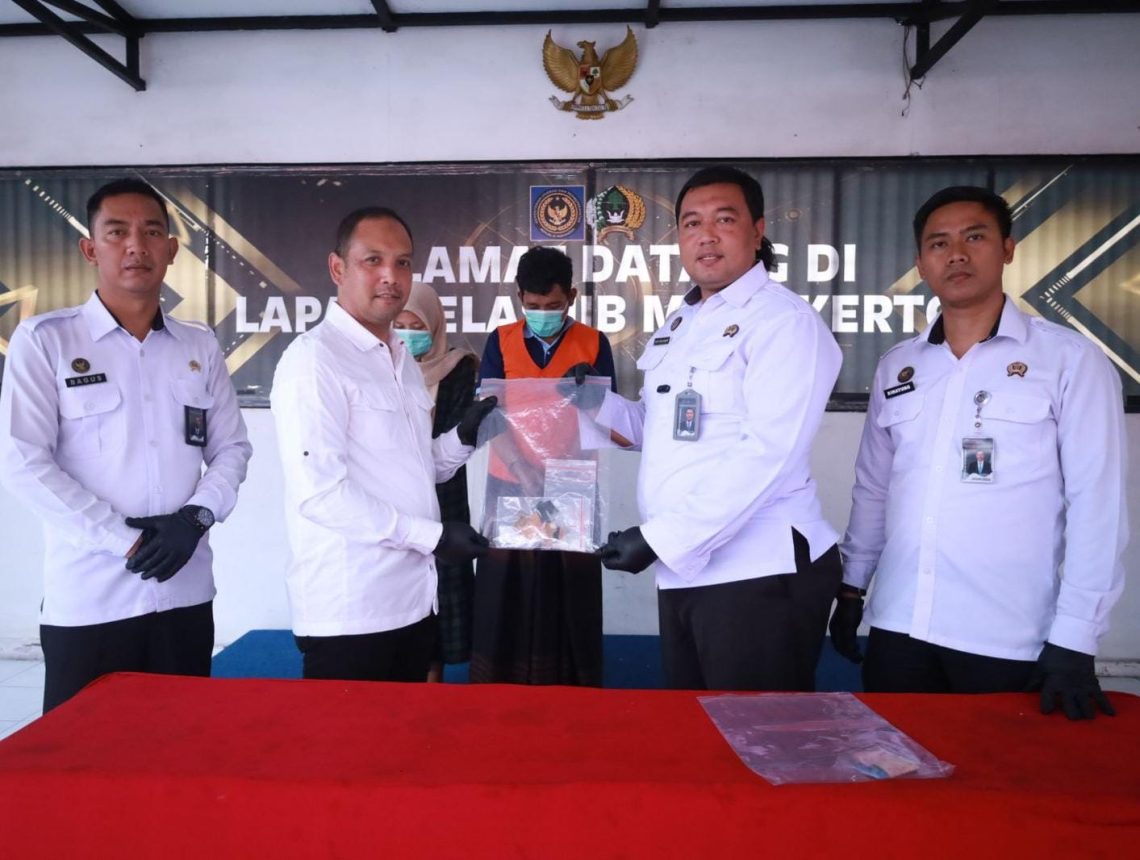 Napi Lapas Mojokerto