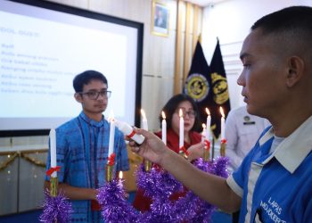 Menilik Prosesi Ibadah Natal di Lapas Mojokerto 5 Ibadah Natal di Lapas Mojokerto