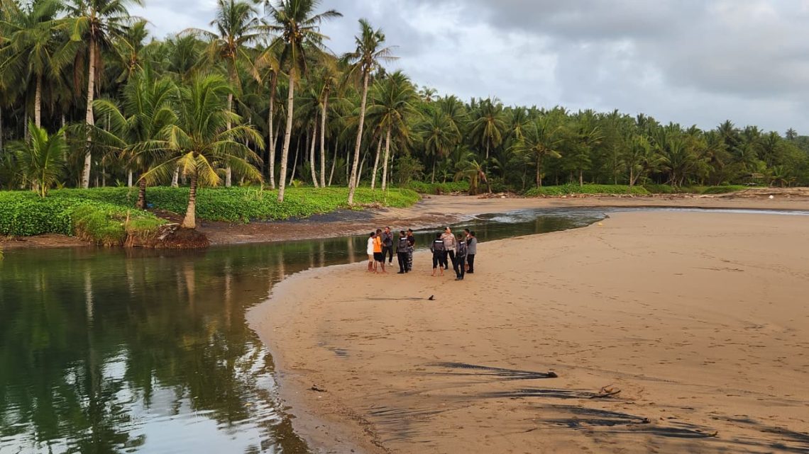 Bocah Delapan Tahun Tewas Terseret Arus Pantai Wonogoro Malang 1 Pantai Wonogoro Malang