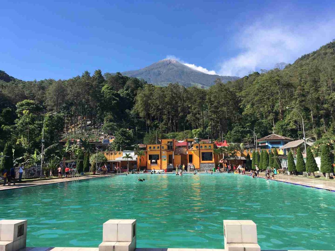 Pemandian Air Panas Pacet