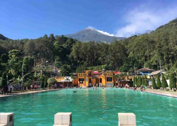 Pemandian Air Panas Pacet