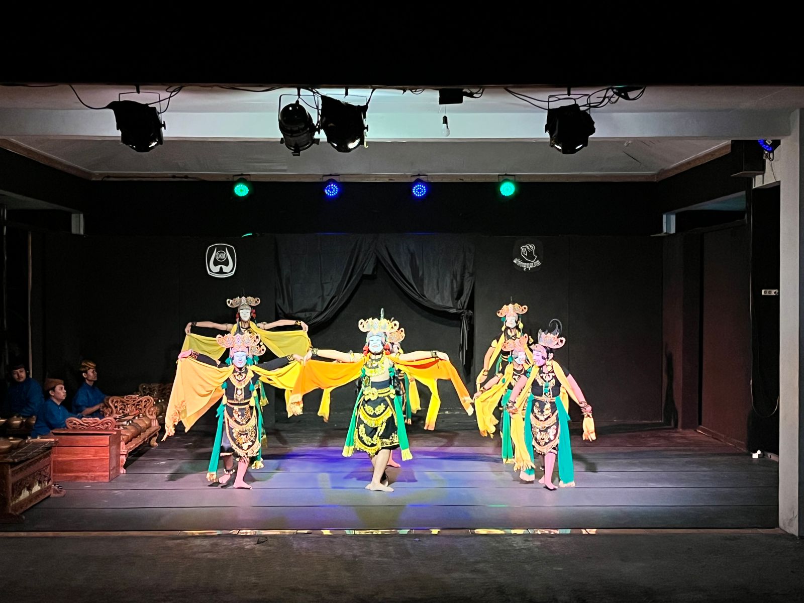 Ketua DPRD Kota Malang: Wayang Topeng Panji Laras Pertunjukan Semi Teater Kekayaan Budaya Jawa 2 DPRD Kota Malang