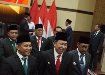 Wabup Gugat Balik Bupati Jember