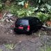 Mobil dinas tercebur sungai