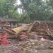 Rumah Bambu di Jember Hancur Diterjang Badai, Remaja 19 Tahun Jadi Korban 8 Rumah bambu di Jember