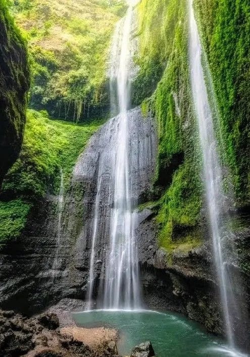 12 Daftar Wisata Air Favorit di Jatim Awal Tahun 2026, Adem dan Menyenangkan! 9 Wisata air Jatim.