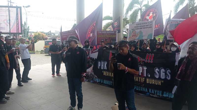 Buruh pabrik Jember.