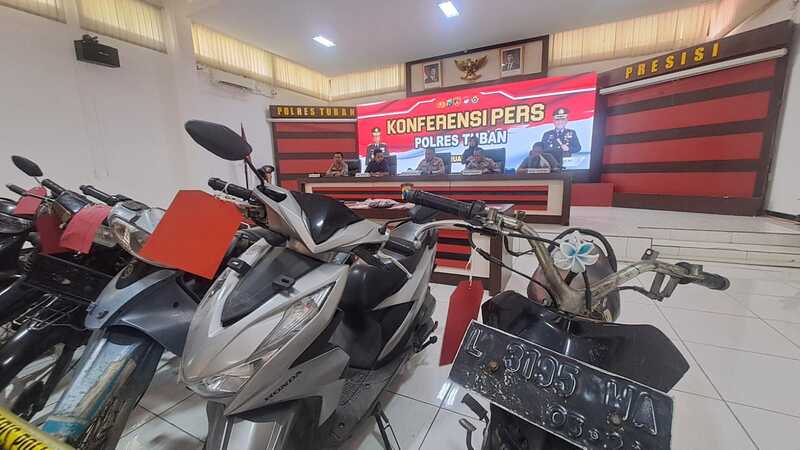 Maling motor di Tuban.