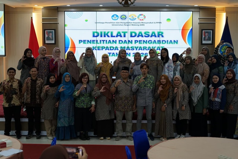 Penutupan Diklat, LPPM UM Ajak Dosen Baru 2026 Makin Produktif Susun Proposal PPM 3 Dosen baru LPPM UM.