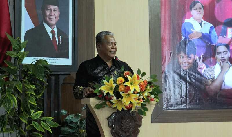 Rektor Unikama Buka Ajang Semifinal STMJ 2026: Komika Itu Orang Cerdas dan Kreatif 2 Rektor Unikama di STMJ.
