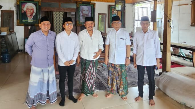 Ketua Umum PBNU Silaturahim Selama Dua Jam ke Kediaman KH Habib Mustofa Tuban 2 PBNU