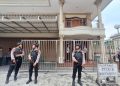 Mabes Polri Geledah Rumah di Surabaya