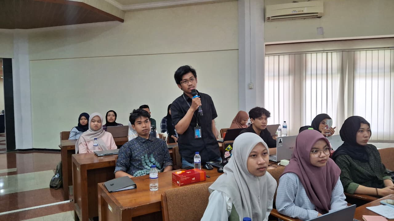 Workshop Penulisan Berita, Fotografi dan Penyusunan Proposal, LPPM UM Bekali Strategi Lolos Hibah 4 Tugujatim review