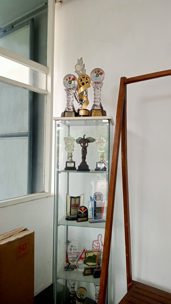 Penghargaan Mocca Studio Malang.