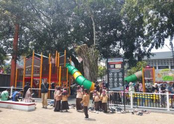 Alun-Alun Merdeka.