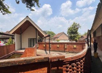 Sekolah Rakyat di Mojokerto.