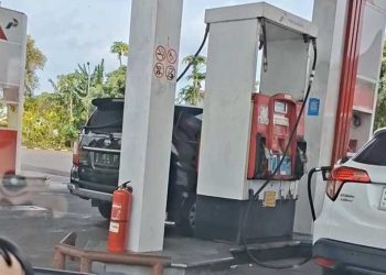 Mobil dinas di Tuban.