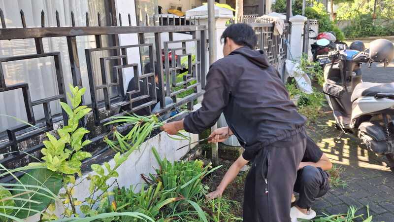 To Help Malang Tawarkan Layanan Unik "Serba Bisa": Bangunin Tidur hingga Temani Kencan 2 Layanan To Help Malang.