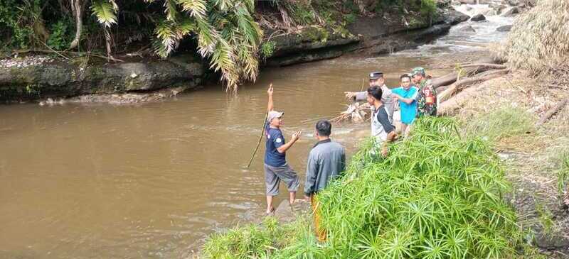 Dugaan Terpeleset di Sungai, Warga Lawang Malang Ditemukan Tewas Tenggelam 1 Warga Lawang.