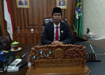 Ketua DPRD Surabaya.