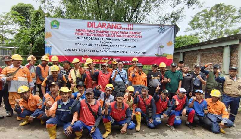 Fatwa MUI Haramkan Buang Sampah Sembarangan, DLH Kota Malang Bakal Sanksi Pelanggar Rp50 Juta 2 Fatwa MUI buang sampah.