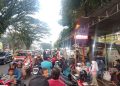 Sewa trotoar di Suhat.