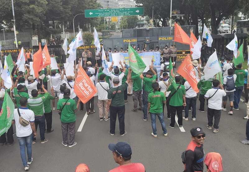 Beda dari May Day, Berikut Sejarah Singkat Hari Pekerja Indonesia Tiap 20 Februari 1 Hari Pekerja Indonesia.